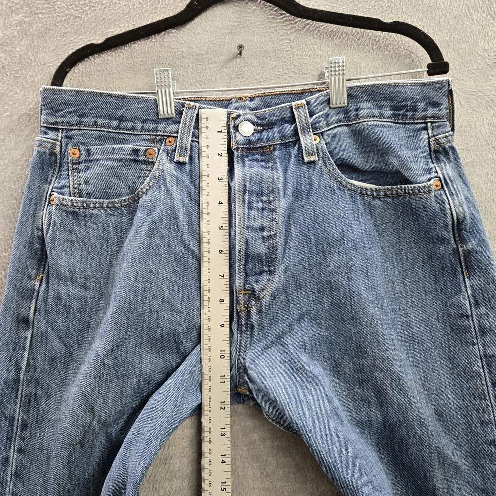 Levi's 501 Men Jeans 32X30 Blue Denim Original Fit‎ Straight Leg Button Fly